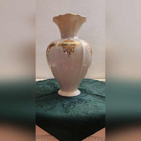 Lenox Other - Vintage Retired Lenox Catalan Collection 10" Vase